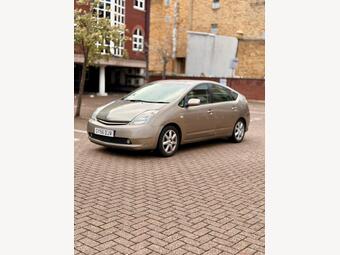 Toyota Prius 1.5 T Spirit CVT 5dr