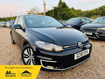 Volkswagen e-Golf 35.8kWh e-Golf Auto 5dr