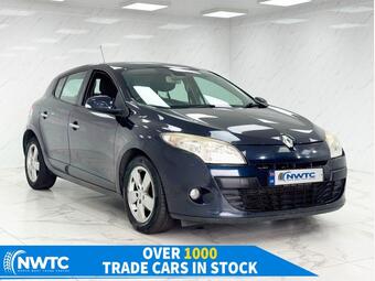 Renault MEGANE 1.6 16V Dynamique Euro 5 5dr