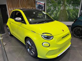 Abarth Abarth 500 42kWh Auto 2dr