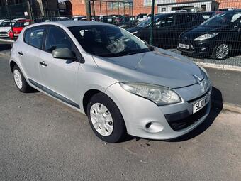 Renault Megane 1.6 16V Extreme Euro 4 5dr