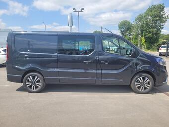 Renault Trafic 2.0 dCi Blue LL30 Extra Sport Crew Van EDC L2 H1 Euro 6 (s/s) 6dr