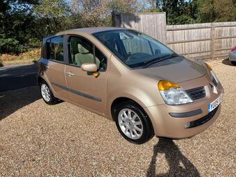 Renault Modus 1.6 16v Privilege 5dr