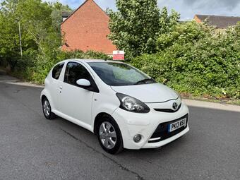 Toyota AYGO 1.0 VVT-i Fire Euro 5 3dr