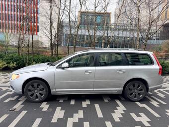 Volvo V70 2.4D SE Geartronic 5dr