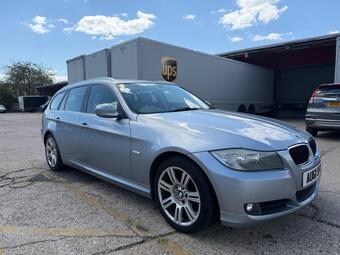 BMW 3 Series 2.0 320i Exclusive Edition Touring Euro 5 (s/s) 5dr