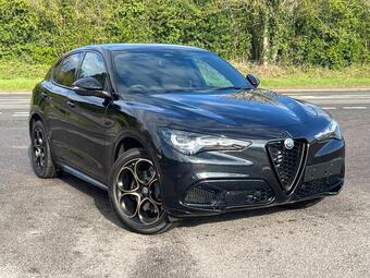 Alfa Romeo Stelvio 2.0T Intensa Auto Q4 AWD Euro 6 (s/s) 5dr