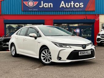 Toyota Corolla 1.8 VVT-h Icon Tech CVT Euro 6 (s/s) 4dr