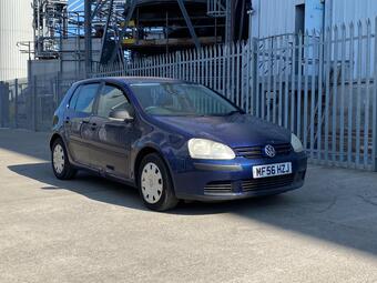 Volkswagen Golf 1.6 FSI S 5dr