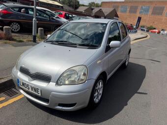 Toyota Yaris 1.3 VVT-i Colour Collection 5dr