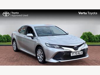Toyota Camry 2.5 VVT-h Design CVT Euro 6 (s/s) 4dr