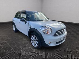 MINI Countryman 1.6 Cooper Euro 5 (s/s) 5dr