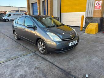 Toyota Prius 1.5 T4 CVT 5dr