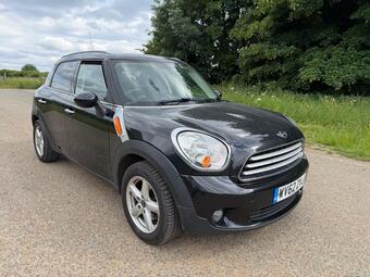 MINI Countryman 1.6 Cooper Euro 5 (s/s) 5dr