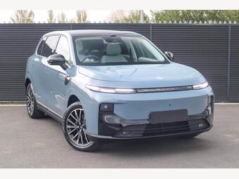 Leapmotor B10 67.1kWh Auto 5dr