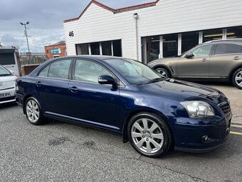Toyota Avensis 2.2 D-4D TR 4dr