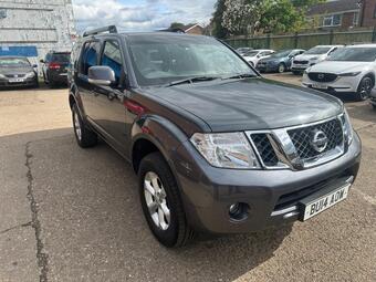 Nissan Pathfinder 2.5 dCi Acenta 4WD Euro 5 5dr