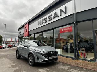 Nissan Qashqai 1.3 DIG-T MHEV Acenta Premium Euro 6 (s/s) 5dr