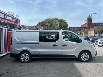 Renault Trafic 1.6 dCi ENERGY 29 Sport Crew Van LWB Euro 5 (s/s) 5dr