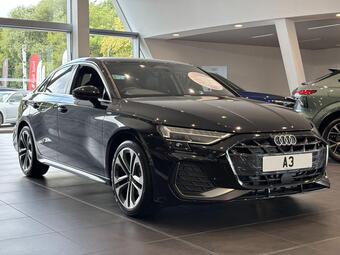 Audi A3 1.5 TFSI 30 S line S Tronic Euro 6 (s/s) 4dr