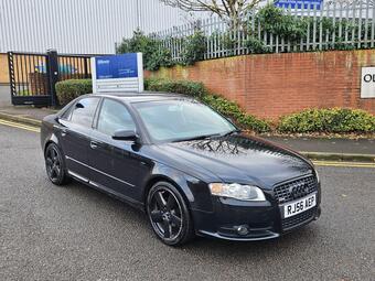 Audi A4 2.0 TDI S line CVT 4dr