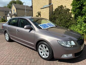 Skoda Superb 1.6 TDI S GreenLine II Euro 5 (s/s) 5dr
