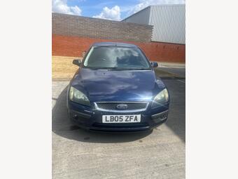 Ford Focus 1.6 Ghia 5dr