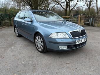 Skoda Octavia 2.0 TDI Laurin & Klement DSG Euro 4 5dr