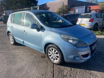 Renault Scenic 1.5 dCi Privilege TomTom Euro 4 5dr