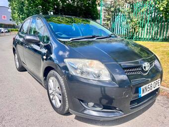 Toyota Auris 1.6 VVT-i TR 5dr