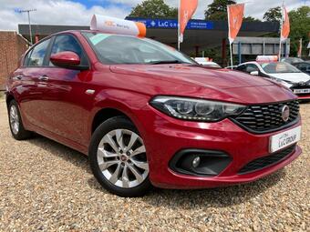 Fiat TIPO 1.4 MPI Easy Plus Euro 6 5dr