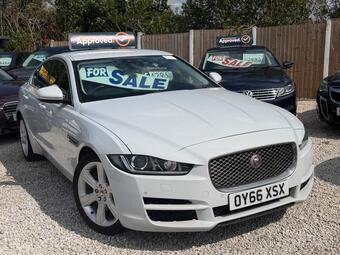 Jaguar XE 2.0d Portfolio Auto Euro 6 (s/s) 4dr