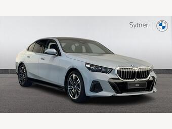 BMW 5 Series Saloon 2.0 530e 22.1kWh M Sport Steptronic Euro 6 (s/s) 4dr