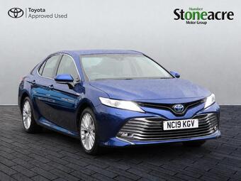 Toyota Camry 2.5 VVT-h Excel CVT Euro 6 (s/s) 4dr