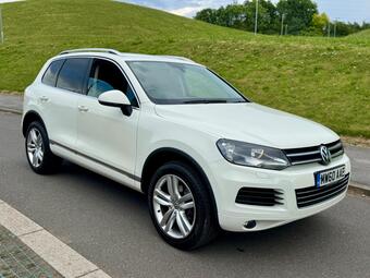 Volkswagen Touareg 3.0 TDI V6 SE Tiptronic 4WD Euro 5 (s/s) 5dr