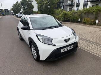Toyota Aygo X 1.0 VVT-i Pure Euro 6 (s/s) 5dr