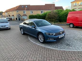 Volkswagen Passat 2.0 TDI BlueMotion Tech SE Business Euro 6 (s/s) 4dr