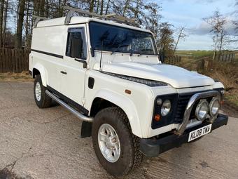 Land Rover Defender 110 Pickup 2.4 TDCi County Hard Top 4WD Euro 4 3dr