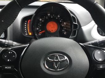 Toyota AYGO Hatchback 1.0 VVT-i x-play Euro 6 5dr (Safety Sense)