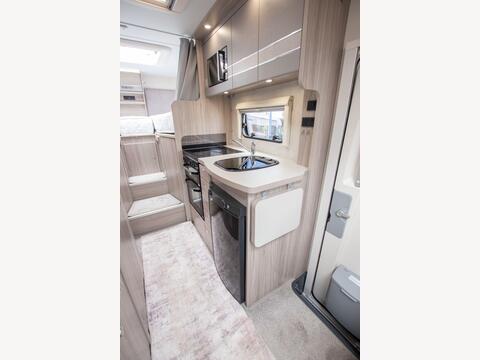 Elddis platinum 194