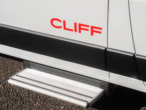 Sunlight Cliff 600RT