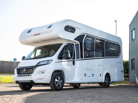 Dethleffs Alpa Coachbuilt A 6820-2