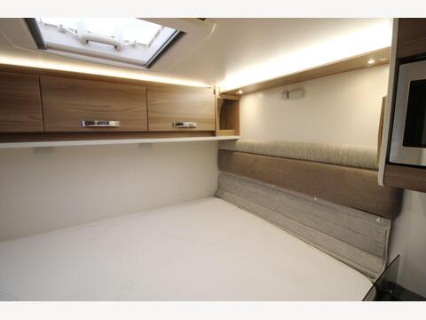 Swift Escape Compact C205