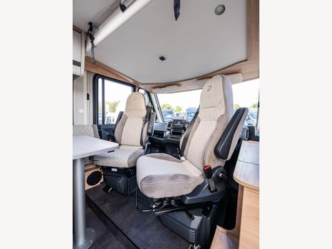 Dethleffs Globebus Active i4