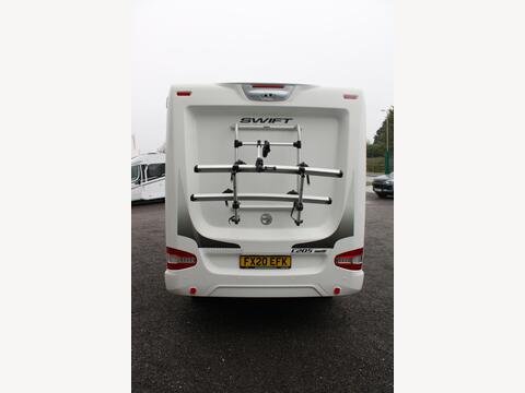 Swift Escape Compact C205