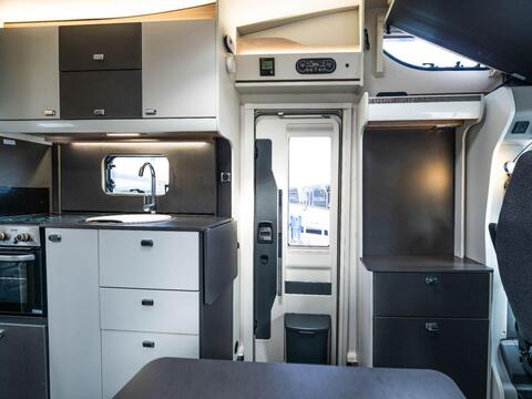 Swift Voyager 475
