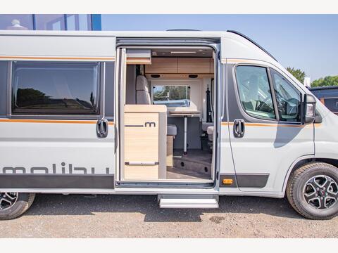 Malibu Diversity 640 GT Skyview