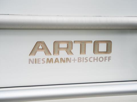 Niesmann and Bischoff Arto 64 GL