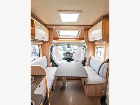 Burstner Delfin T727 Harmony Line