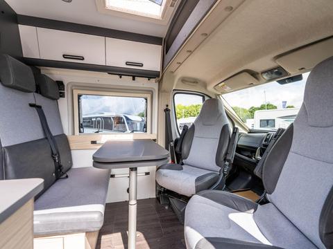Adria Sun Living V65 SL